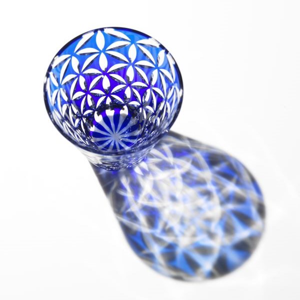 Edo Kiriko, Verre multifonctionne, motif de feuilles de chanvre, lapis-lazuli (bleu),  Hanasho, Ø 9.0 × H 9.0 cm, Artisanat traditionnel de Tokyo, fait main