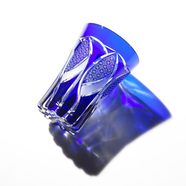 Edo Kiriko, Verre à whisky, motif de chrysanthème et parasol, lapis-lazuli (bleu), Hanasho, Ø 7.5 × H 11.0 cm, Artisanat traditionnel de Tokyo, fait main