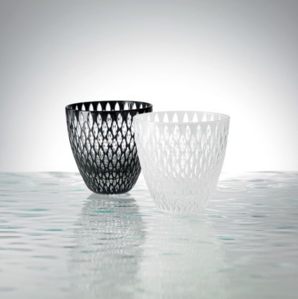 Edo Kiriko, Ensemble de deux verres Edo Kiriko - Petite taille, motif de grains de riz alignés, noir et blanc, Hanasho, Ø3.0×H5.0cm, Artisanat traditionnel de Tokyo, fait main		