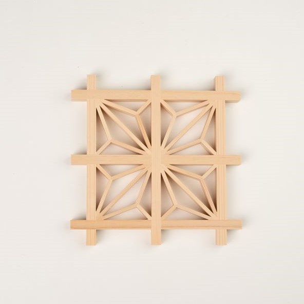 Lot de 5 sous-verres à motif de feuilles de chanvre (kiso-hinoki) -  Bois naturel, peut service de décoration murale ou ornement, H11× L11cm
