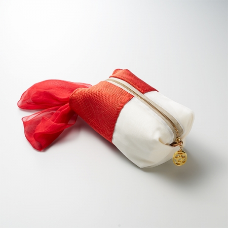 Pochette - KUMIHIMO, rouge et blanc, pure soie, pochette à maquillage, mignonne, ruban, Ryukobo, Tokyo Japon, artisanat traditionnel, souvenir, cadeau, EL COCO LOCO