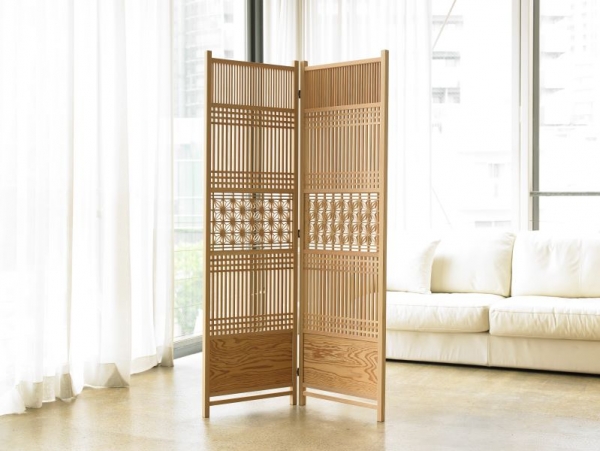 Paravent à deux panneaux (avec petits shoji) -  Artisanat du bois Kumiko Paravent à deux panneaux avec claire-voie et motifs de feuilles de chanvre (4 petits shoji inclus) - Bois naturel,　H165 x L50 cm x 2 panneaux