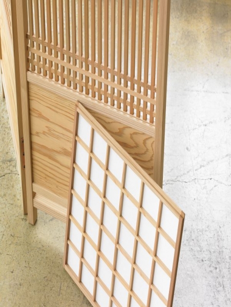 Artisanat du bois Kumiko Paravent à quatre panneaux avec claire-voie et motifs de feuilles de chanvre (8 petits shoji inclus) - Bois naturel, H165 x L50 cm x 4 panneaux