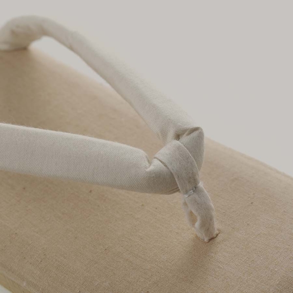 Yotsuya Sanei Zori (Japanese sandals) - Gakuya-baki (sock covers) Aoi (hollyhock),  All-natural materials; indoor use only; one size fits all; felt base		