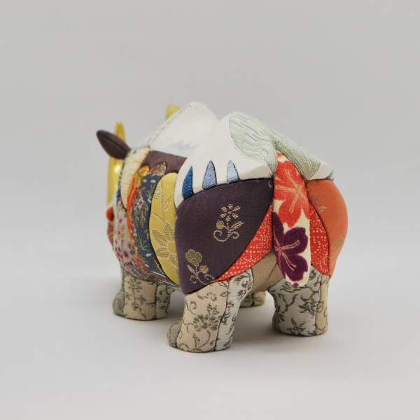 Kimekomi,poupée en bois,rhinocéros,ornement,gravure d'Albrecht Dürer,hommage,Matsuzaki Doll,Japon,Tokyo,traditionnel,artisanal,souvenir,cadeau,B