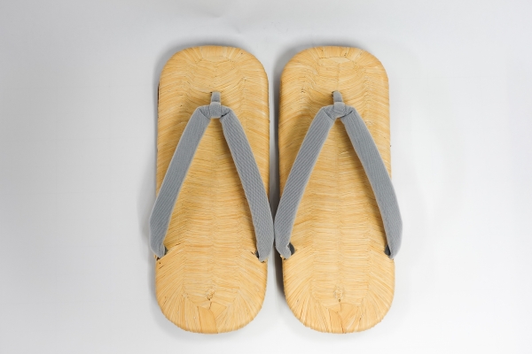 Men’s setta(Japanese sandals) - Sandals are made of bamboo sheaths	