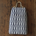 Twist stripe Shin Edozome string handbag