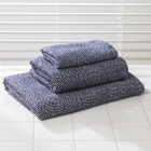 Ensemble de serviettes (motif peau de chagrin) - Serviettes double gaze, ensemble de 3 pièces (serviette de bain, serviette à mains, gant de toilette), motif Edo Komon, bleu, serviettes Uchino