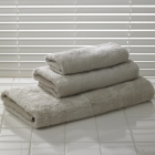  Ensemble de serviettes “SOFT”- Ensemble de 3 pièces (serviette de bain, serviette à mains, gant de toilette), côton durable, serviettes Uchino, norme internationale de sécurité : adaptées pour les bébés