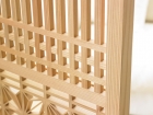 Artisanat du bois Kumiko Paravent à quatre panneaux avec claire-voie et motifs de feuilles de chanvre (8 petits shoji inclus) - Bois naturel, H165 x L50 cm x 4 panneaux