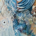 Rideau noren d’une artiste contemporaine japonaise - « Oiseaux, chantez les odes de la terre, à travers mes os » - créé par Maki Ohkojima