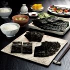 Ensemble 'Ume no Hana' Yaki Nori (Nori grillé) et Ajitsuke Nori (Nori assaisonné) No.1-size - vendeur de longue date, goût caractéristique, produit de la mer d'Ariake, cadeau, Yamamoto Noriten